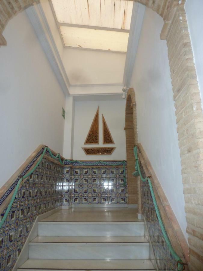 Hostal Cortes Garrucha Exterior photo