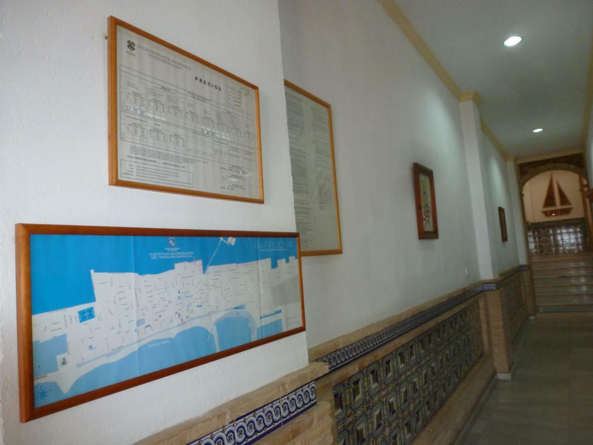 Hostal Cortes Garrucha Exterior photo